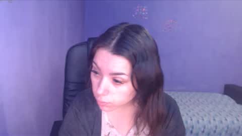 Snapshot of prettyjulliette chatting on February 4, 12:11 pm prettyjulliette online show from February 4, 12:11 pm
