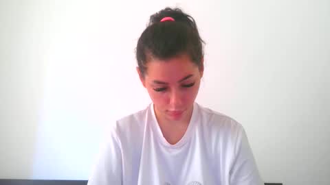 Snapshot of prettyjulliette chatting on September 21, 1:02 pm prettyjulliette online show from September 21, 1:02 pm