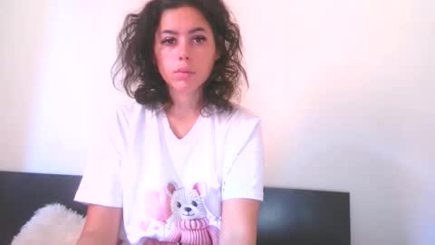 Snapshot of prettyjulliette chatting on September 22, 10:17 am prettyjulliette online show from September 22, 10:17 am