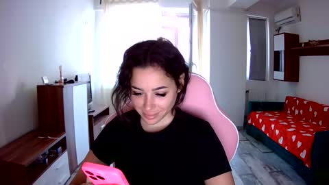 Snapshot of prettyjulliette chatting on September 24, 2:42 pm prettyjulliette online show from September 24, 2:42 pm