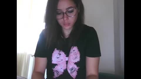 Snapshot of prettyjulliette chatting on October 16, 11:55 am prettyjulliette online show from October 16, 11:55 am