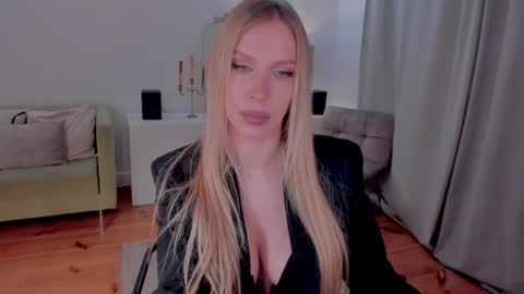 Snapshot of prettyk1ller chatting on January 11, 12:44 am Eva online show from January 11, 12:44 am