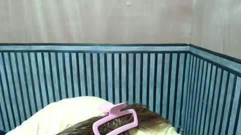 Kate online show from April 2, 3:15 am