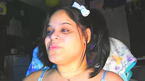 prettykittymami69 online show from June 2, 3:19 am
