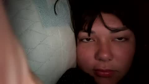 Snapshot of prettylatinamomma01 chatting on July 16, 12:33 pm prettylatinamomma01 online show from July 16, 12:33 pm