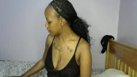 prettyley online show from April 22, 3:46 pm