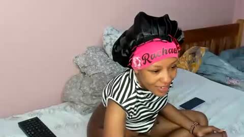 Snapshot of prettyley chatting on June 11, 4:16 pm prettyley online show from June 11, 4:16 pm