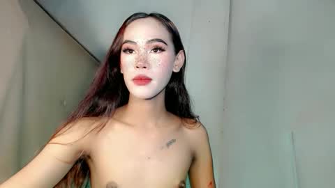 Snapshot of prettylittle_jancee chatting on February 17, 12:01 pm Jance online show from February 17, 12:01 pm