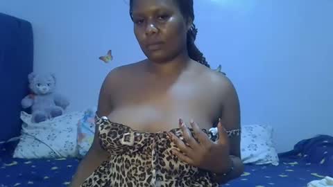 prettymel1 online show from March 20, 10:03 pm