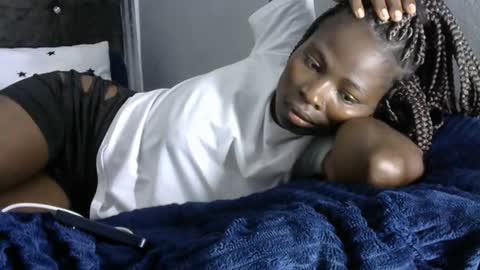 prettynancy19 online show from March 10, 8:14 pm