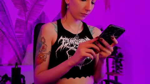 Snapshot of prettyreckess chatting on January 9, 1:56 pm Mila -NONUDE MODEL online show from January 9, 1:56 pm