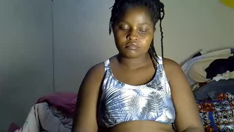 prettyriss online show from April 13, 8:03 pm