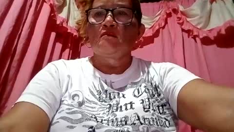 prettyrose01 online show from July 19, 1:37 pm
