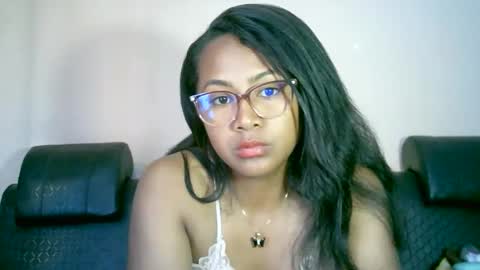 prettysexy3601 online show from April 14, 7:14 am