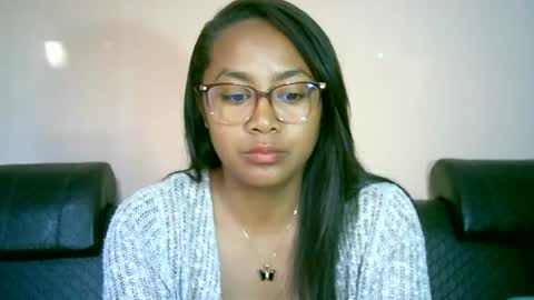 Snapshot of prettysexy3601 chatting on June 18, 11:25 am prettysexy3601 online show from June 18, 11:25 am