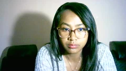 Snapshot of prettysexy3601 chatting on July 20, 1:42 am prettysexy3601 online show from July 20, 1:42 am