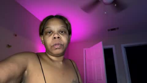 prettyworld24 online show from January 5, 12:52 am