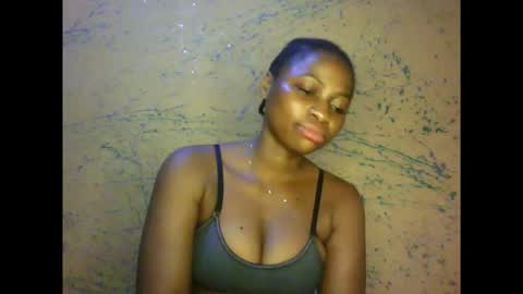 prettyxxpac online show from February 28, 3:29 am