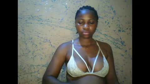 prettyxxpac online show from April 18, 6:23 pm