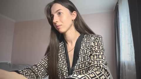 Snapshot of prettyyy_angel chatting on October 7, 12:13 pm prettyyy_angel online show from October 7, 12:13 pm