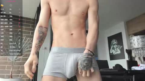 Snapshot of pretur_crubaa chatting on October 12, 12:15 pm PRETUR online show from October 12, 12:15 pm