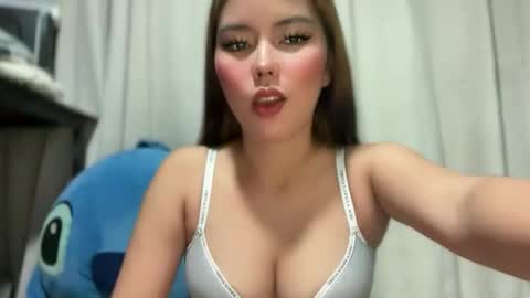TINA  online show from May 31, 8:32 am