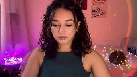 Sofi online show from April 11, 11:14 am