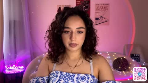 Sofi online show from April 14, 10:10 am