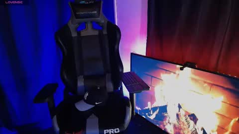 pridelgtbi online show from March 2, 5:08 am