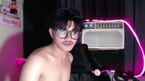 primekiannx_ online show from February 10, 4:27 am