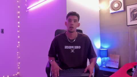 Snapshot of prince_arthur77 chatting on January 12, 6:59 pm prince_arthur77 online show from January 12, 6:59 pm