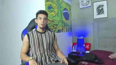 Snapshot of prince_arthur77 chatting on October 16, 2:18 pm prince_arthur77 online show from October 16, 2:18 pm