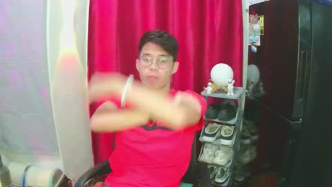 Snapshot of prince_harrison chatting on October 9, 3:10 pm prince_harrison online show from October 9, 3:10 pm