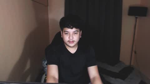 Snapshot of prince_killian chatting on October 1, 8:37 pm Killian online show from October 1, 8:37 pm