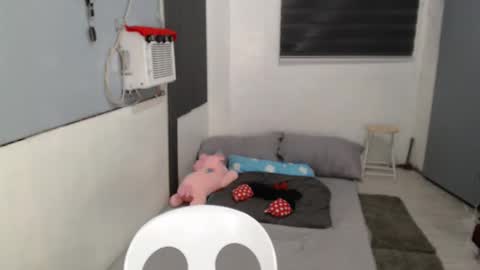 Snapshot of princeadrianx chatting on October 23, 7:12 pm Prince Adrian online show from October 23, 7:12 pm