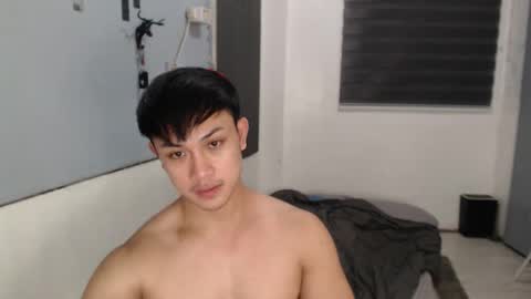 Snapshot of princeadrianx chatting on November 6, 4:52 pm Prince Adrian online show from November 6, 4:52 pm