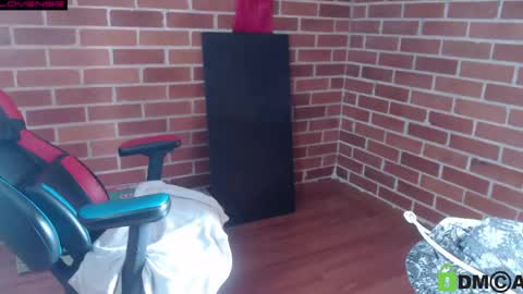 Leia online show from April 14, 8:48 pm