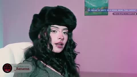 Snapshot of princesita_valija chatting on October 5, 1:26 am Beth online show from October 5, 1:26 am