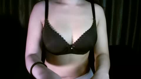   princess   online show from December 5, 6:22 pm