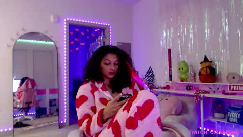 Snapshot of princess_cece chatting on January 7, 12:51 pm Cece NEXT LIVESTREAM -- DEC. 4th 7 PM CST online show from January 7, 12:51 pm