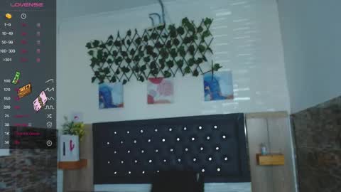 Snapshot of princess_martinez chatting on December 3, 8:50 pm Princess Martinez online show from December 3, 8:50 pm