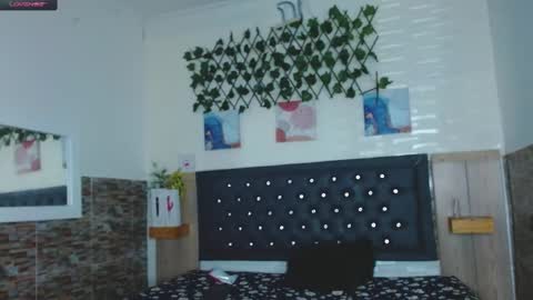 Snapshot of princess_martinez chatting on December 19, 1:51 pm Princess Martinez online show from December 19, 1:51 pm