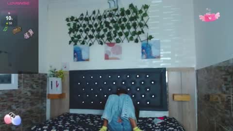 Snapshot of princess_martinez chatting on December 21, 2:37 pm Princess Martinez online show from December 21, 2:37 pm