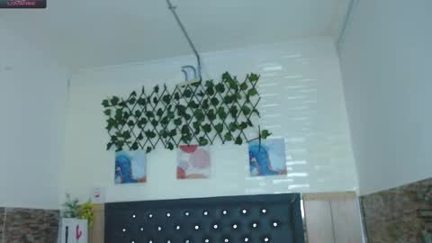 Snapshot of princess_martinez chatting on January 21, 3:32 pm Princess Martinez online show from January 21, 3:32 pm