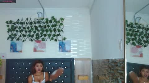 Snapshot of princess_martinez chatting on January 23, 3:32 pm Princess Martinez online show from January 23, 3:32 pm