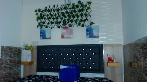 Snapshot of princess_martinez chatting on February 15, 6:55 pm Princess Martinez online show from February 15, 6:55 pm