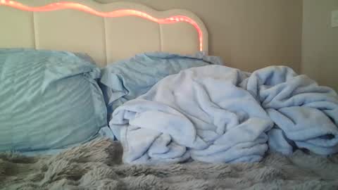 Tiffany online show from March 31, 9:26 pm