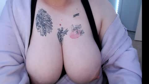 TomboyTease online show from April 12, 2:00 pm