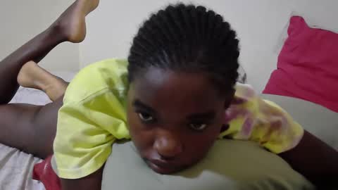 princess_scovia online show from March 20, 12:10 pm