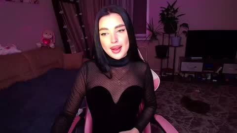Snapshot of princessamira1 chatting on October 17, 1:35 pm princessamira1 online show from October 17, 1:35 pm